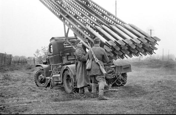 1943 год в черно-белых фотографиях